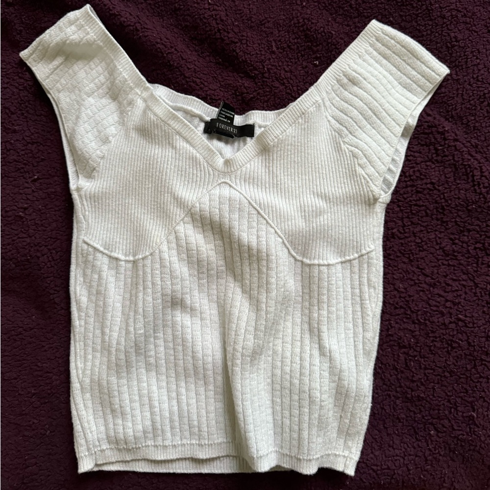 White crop top